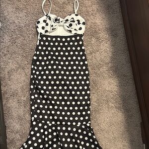 New VENUS Black and White Polka Dot Dress